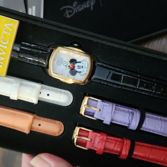 Disney Minnie Invicta Watch $$ FIRM PRICE main image 4